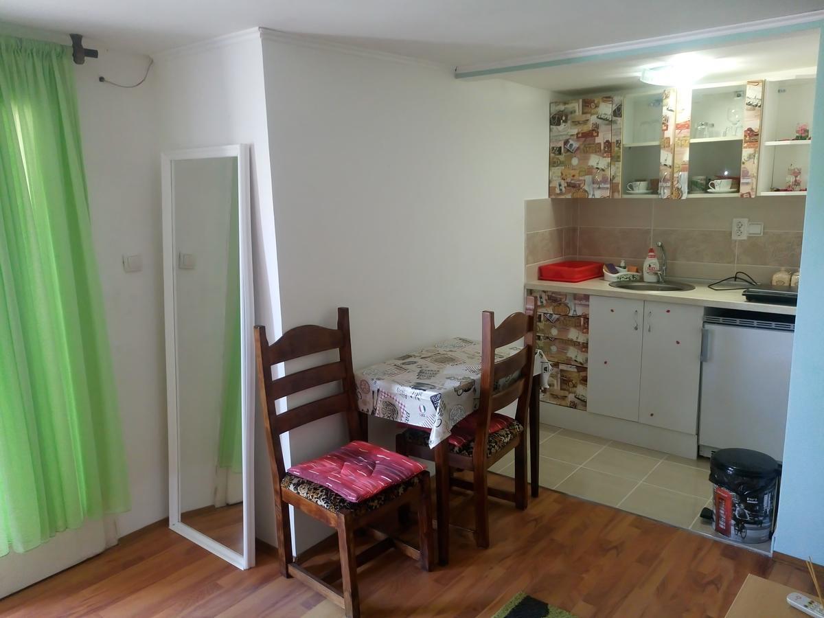 Apartmani Jankovic ヴルドニーク エクステリア 写真