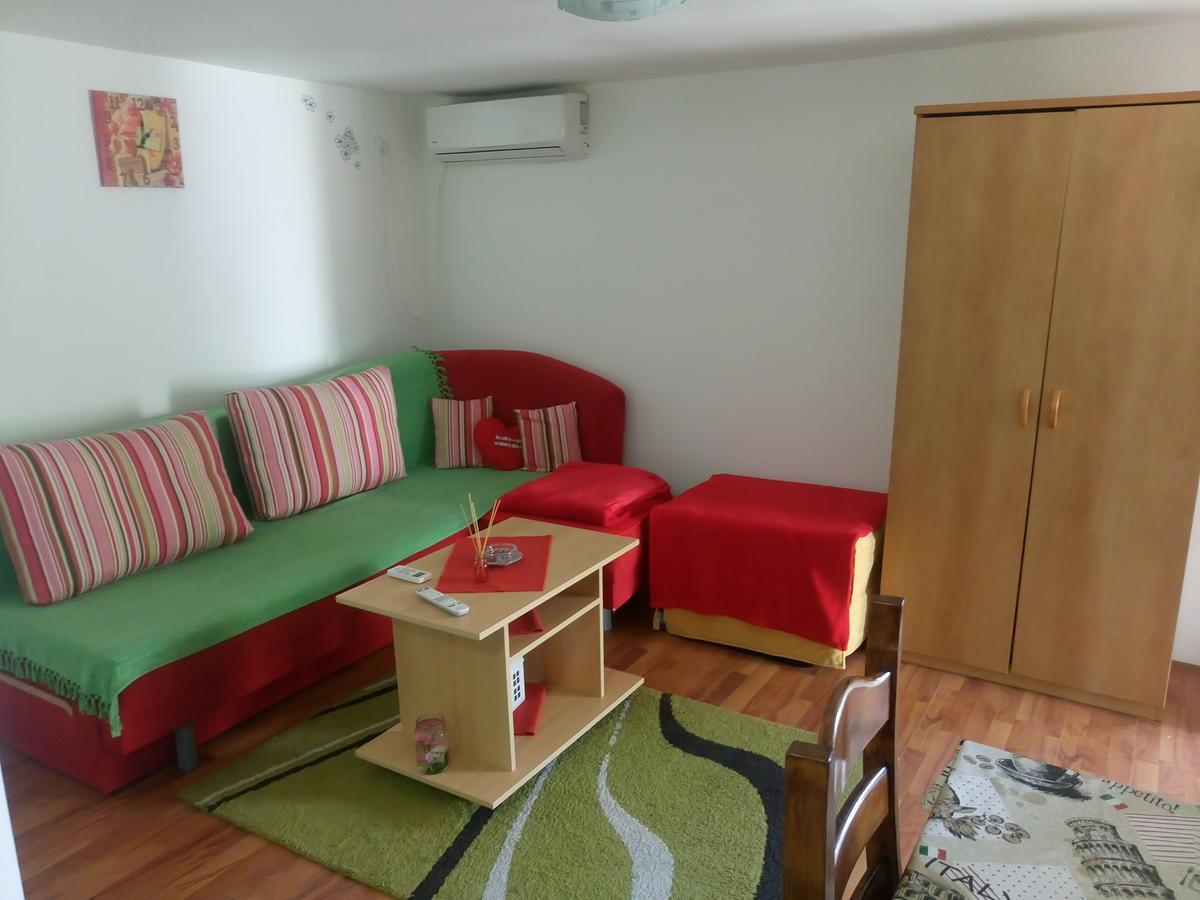 Apartmani Jankovic ヴルドニーク エクステリア 写真