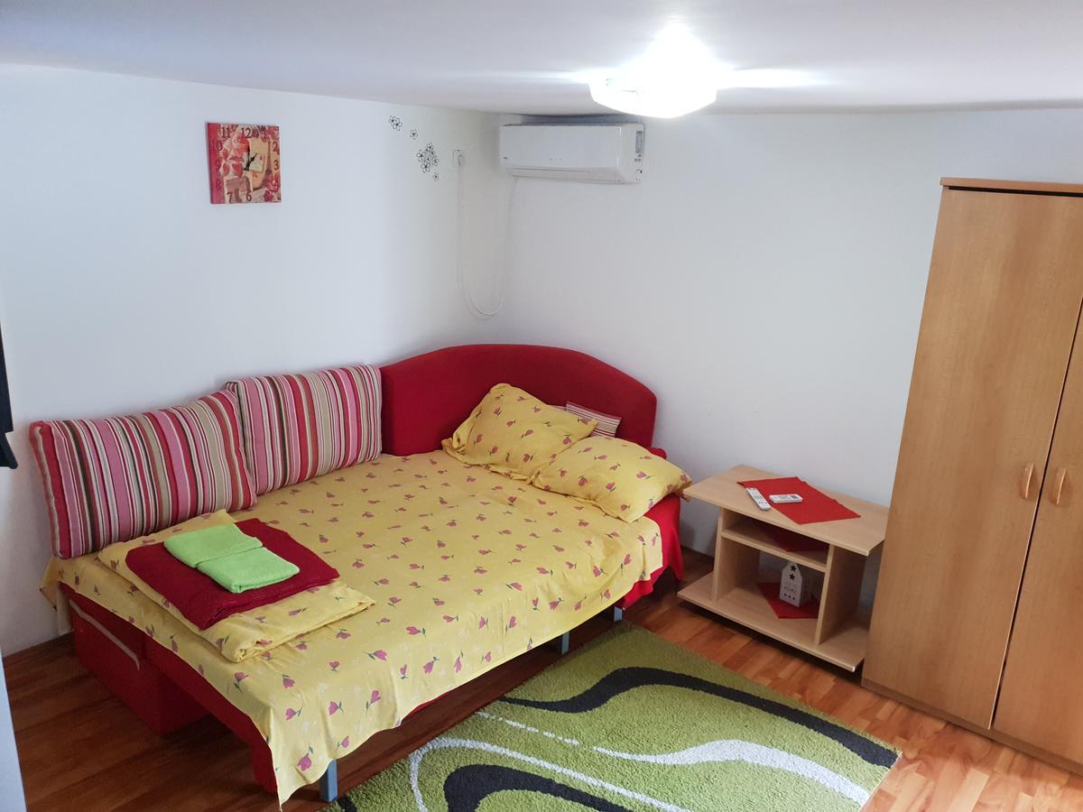 Apartmani Jankovic ヴルドニーク エクステリア 写真